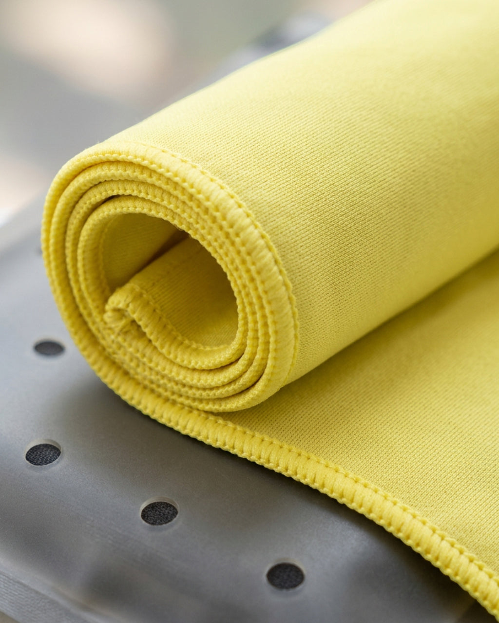Kexle Cooling Workout Towel Lemon 12 x 42 in With Pouch