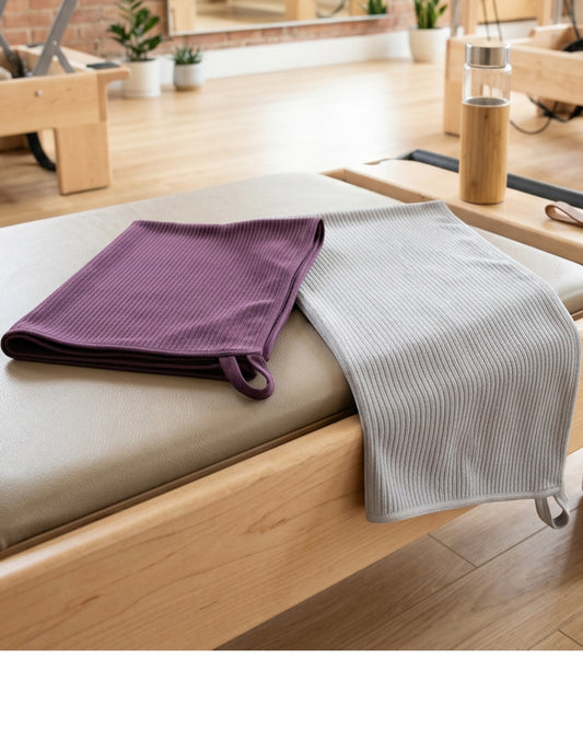 Kexle Ribbed Microfiber Sports Towel Pair 55 x 28 cm Aubergine and Gray - Lifestyle view